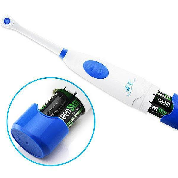 فرشاة أسنان إلكتريك لتنظيف الزوايا التي لا تصلها الفرشاة العادية hayahcc_1448552760_446.jpg